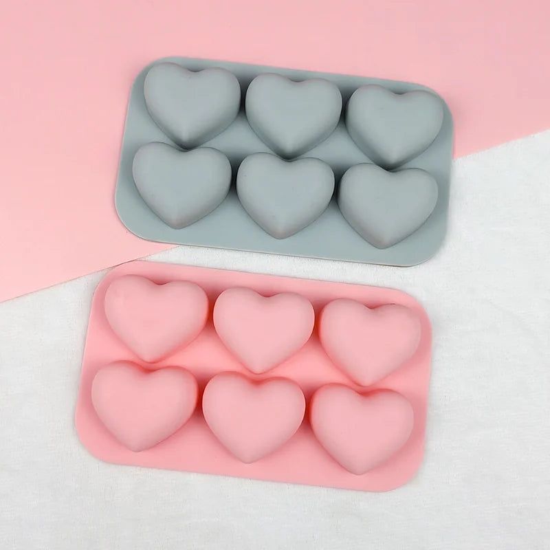 Molde de silicona de 6 cavidades SweetHearts: perfecto para hornear y hacer manualidades durante todo el año
