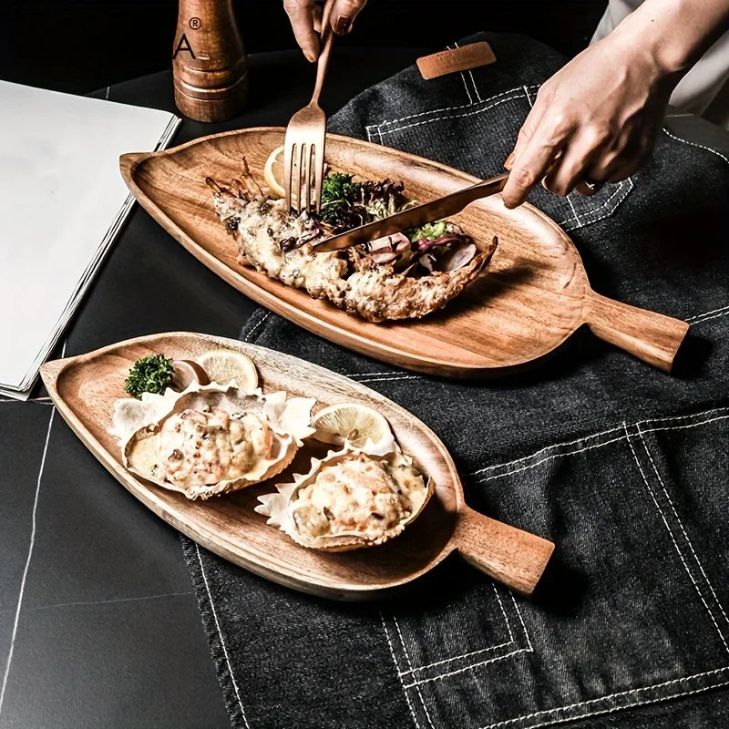 LeafLuxe – Elegant Wooden Serving Tray