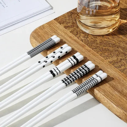 ZenDining Porcelain Chopsticks Set