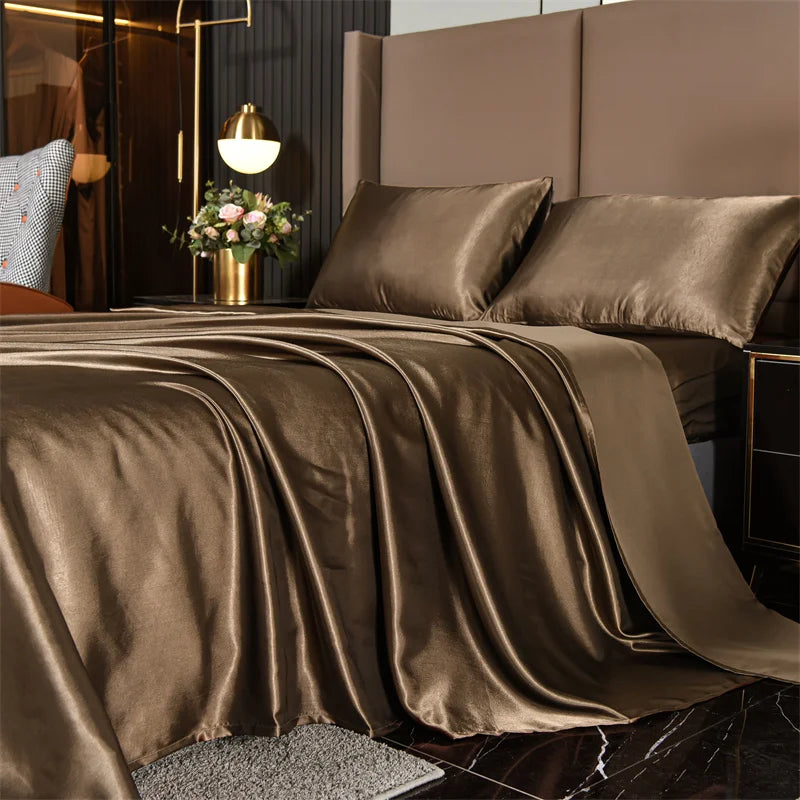 DreamLuxe Satin Bedding Set