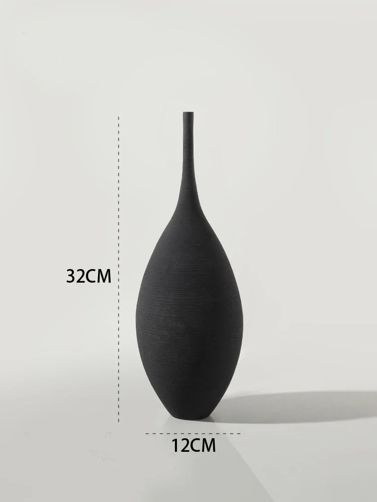 Zen Elegance – Handcrafted Minimalist Art Vase