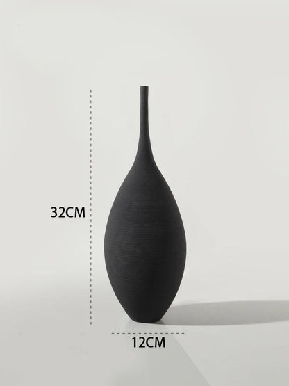 Zen Elegance – Handcrafted Minimalist Art Vase