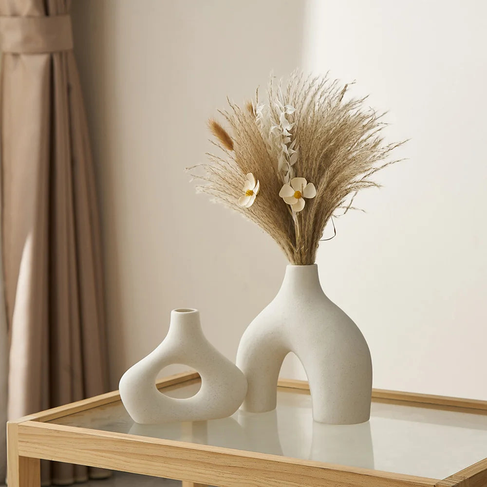 Nordic Elegance– Frosted Ceramic Vase Set